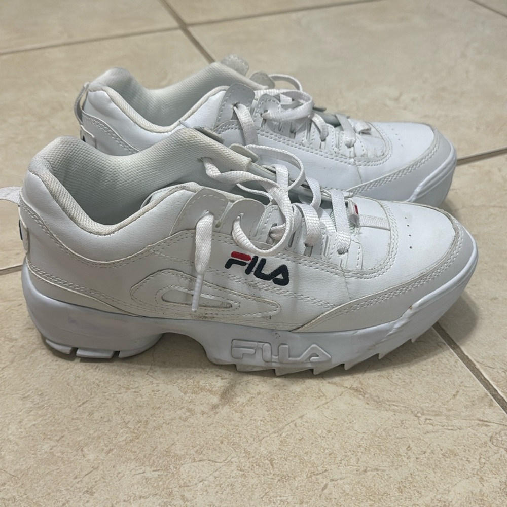 FILA tennis shoes